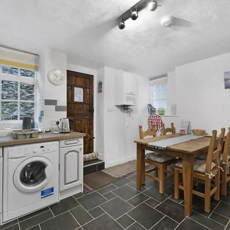 2 Bed In Oc-lr022 *