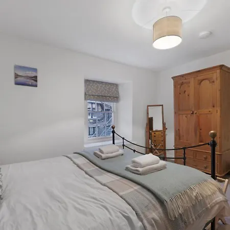 2 Bed In Oc-lr022
